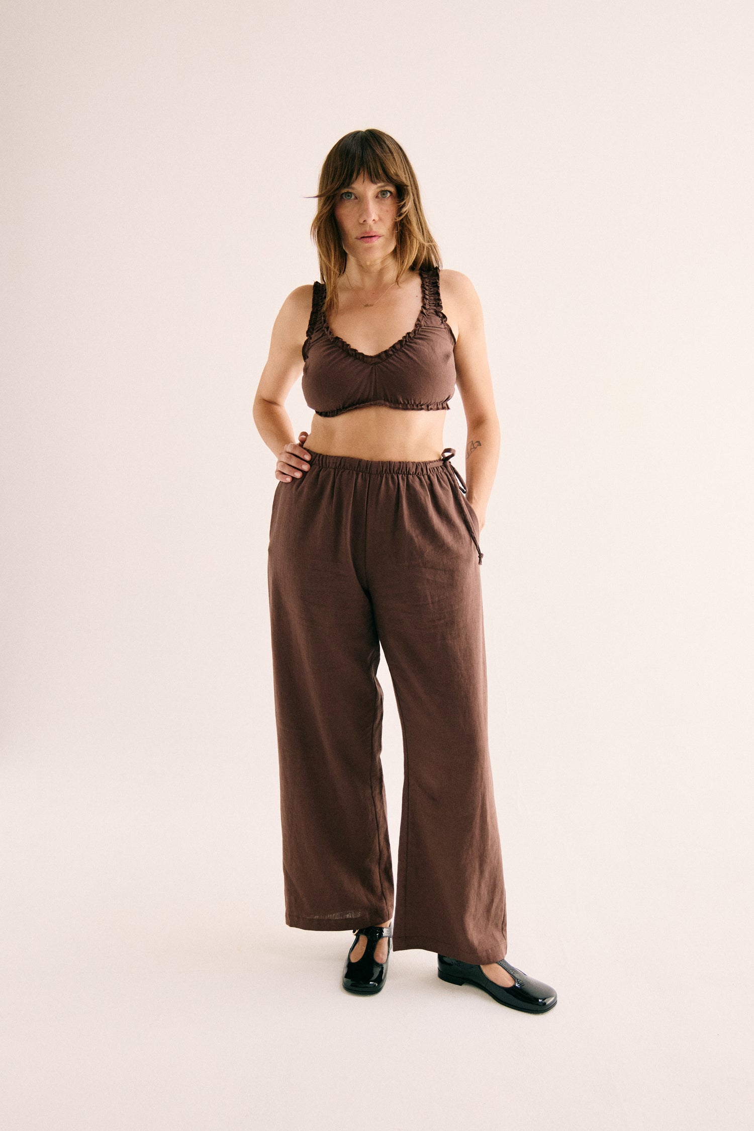 Harlow Side Tie Pant - Cedar Brown